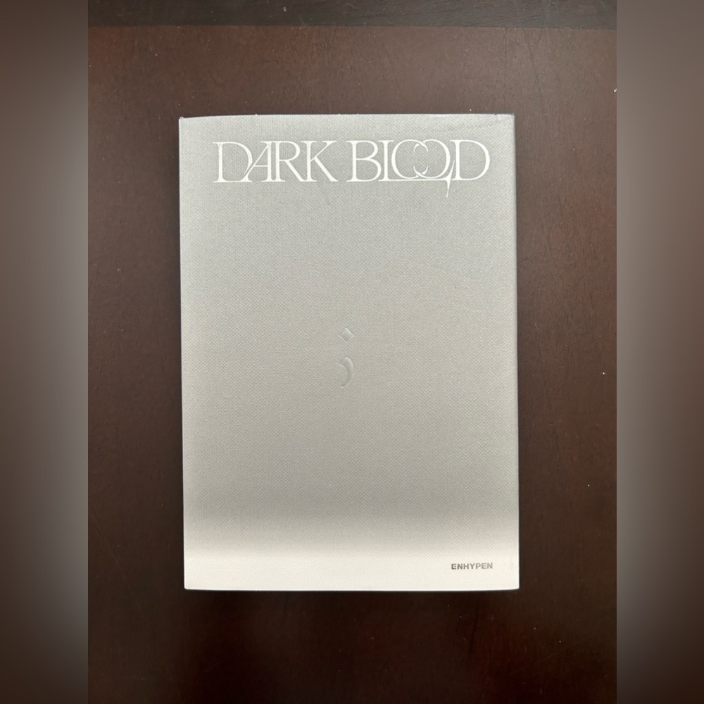 Enhypen Dark Blood Kpop Album Engene Version (Jay)